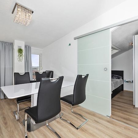 Apartment Nikola Trogir Luaran gambar